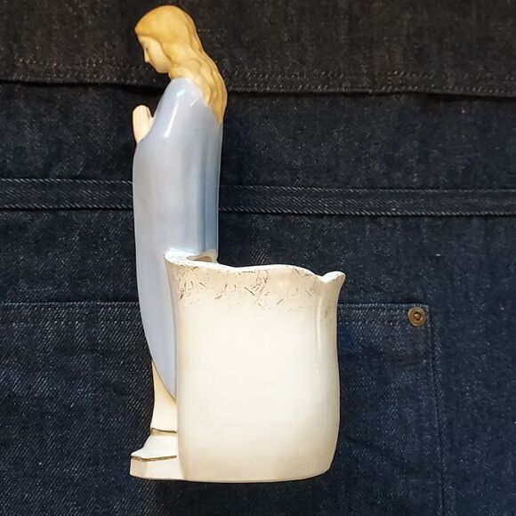 Vintage Mother Mary Madonna ceramic plant flower vase - Picture 6 of 12